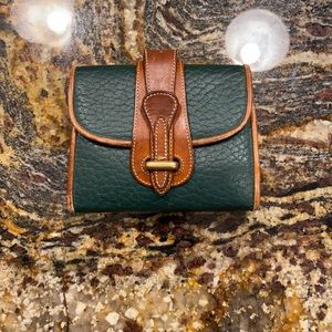 Green Dooney and Bourke billfold